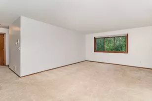 7944 Charles Way, Inver Grove Heights, MN 55076 - Photo 20