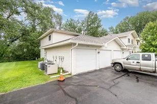 7944 Charles Way, Inver Grove Heights, MN 55076 - Photo 2