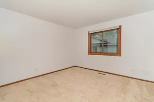 7944 Charles Way, Inver Grove Heights, MN 55076 - Photo 12