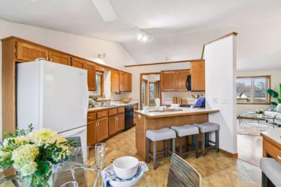 1001 67th Avenue NE, Fridley, MN 55432 - Photo 4