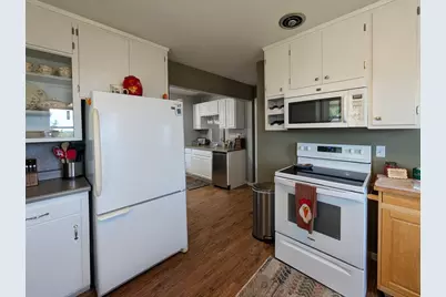 6045 20th Street SW, Montevideo, MN 56265 - Photo 20