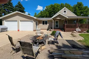 6045 20th St SW, Montevideo, MN 56265 - Photo 4