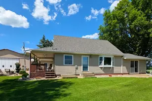 6045 20th St SW, Montevideo, MN 56265 - Photo 88