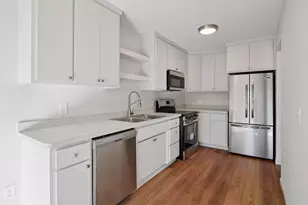 775 Evergreen Ct, Burnsville, MN 55337 - Photo 2