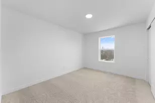 22441 Olivia Ct, Rogers, MN 55374 - Photo 14