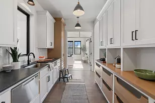 1979 Leaping Deer Cir, Hamel, MN 55340 - Photo 38