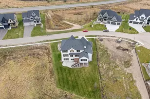 1979 Leaping Deer Cir, Hamel, MN 55340 - Photo 98