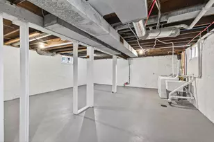 1654 Edmund Ave, Saint Paul, MN 55104 - Photo 20