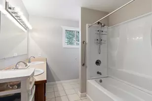 12654 Knollwood Dr, Baxter, MN 56425 - Photo 8