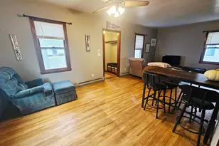 212 N 10th St, Montevideo, MN 56265 - Photo 6