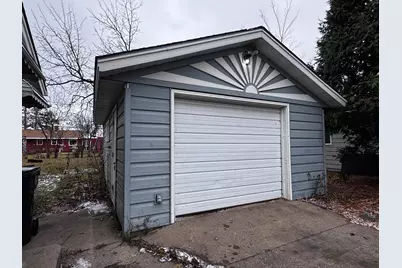 1708 Irvine Avenue NW, Bemidji, MN 56601 - Photo 4