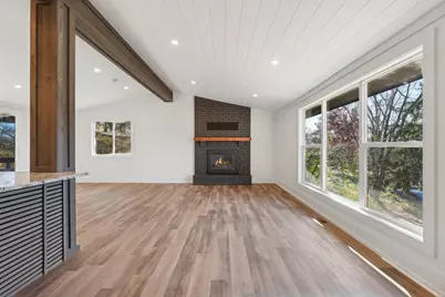 1029 Sommers Street N, North Hudson, WI 54016 - Photo 6