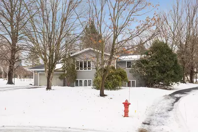 112308 Baxter Court, Chaska, MN 55318 - Photo 2