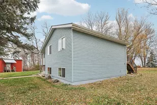 17385 142nd St, Hamburg, MN 55339 - Photo 46