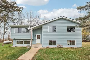 17385 142nd St, Hamburg, MN 55339 - Photo 2