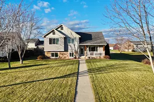 633 17th St S, Sartell, MN 56377 - Photo 2
