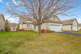 137 Century Trl, Lino Lakes, MN 55014 - Photo 2