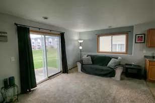 2762 Ridgeview Dr, Red Wing, MN 55066 - Photo 6