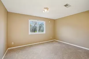 9685 Clover Cir, Eden Prairie, MN 55347 - Photo 36