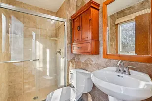 9685 Clover Cir, Eden Prairie, MN 55347 - Photo 22