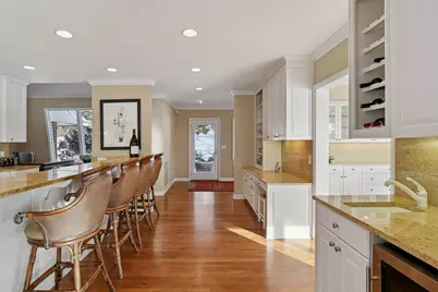 7011 Willow Creek Road, Eden Prairie, MN 55344 - Photo 12