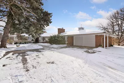 7011 Willow Creek Road, Eden Prairie, MN 55344 - Photo 50