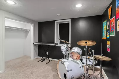 5573 Fairview Avenue N, Shoreview, MN 55126 - Photo 32