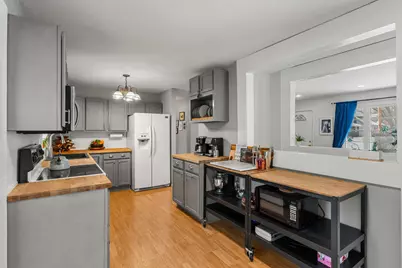 5573 Fairview Avenue N, Shoreview, MN 55126 - Photo 4