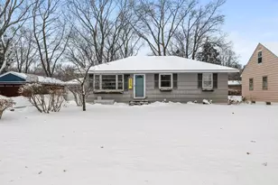 5573 Fairview Ave N, Shoreview, MN 55126 - Photo 12