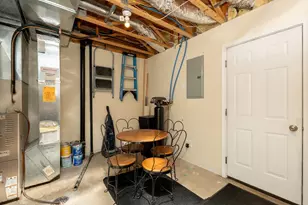 332 Brickyard Dr, Chaska, MN 55318 - Photo 22