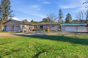 216 Hazel St N, Backus, MN 56435 - Photo 2