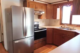 314 10th Ave SE, Elbow Lake, MN 56531 - Photo 2