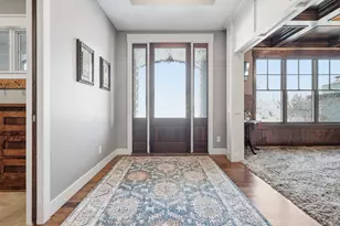 110 Gleahaven Rd, Wayzata, MN 55391 - Photo 2