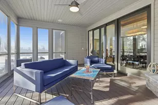 110 Gleahaven Rd, Wayzata, MN 55391 - Photo 12