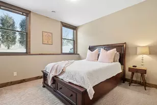 110 Gleahaven Rd, Wayzata, MN 55391 - Photo 42