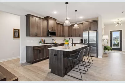 10173 Arrowwood Trail, Woodbury, MN 55129 - Photo 6