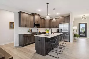 10173 Arrowwood Trl, Woodbury, MN 55129 - Photo 6