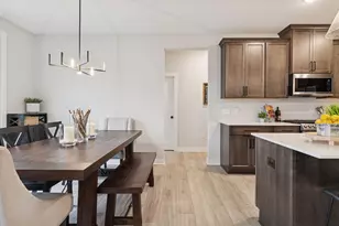 10173 Arrowwood Trl, Woodbury, MN 55129 - Photo 20