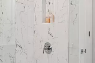 10173 Arrowwood Trl, Woodbury, MN 55129 - Photo 30