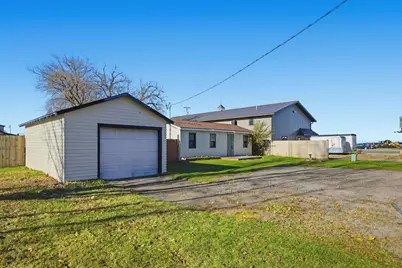 15 Lund Avenue S, Glyndon, MN 56547 - Photo 4