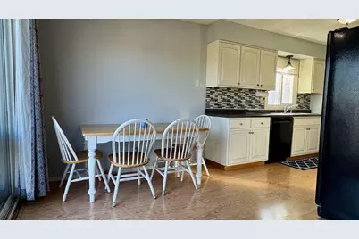 918 Rensvold Boulevard, Moorhead, MN 56560 - Photo 8