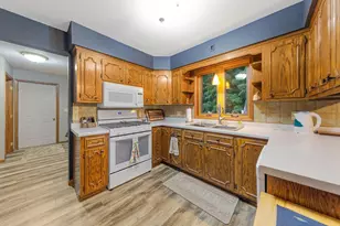 58560 Kirkwood Rd, Mankato, MN 56001 - Photo 16