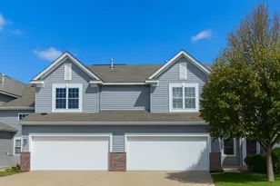 6869 Folkestone Rd, Apple Valley, MN 55124 - Photo 12