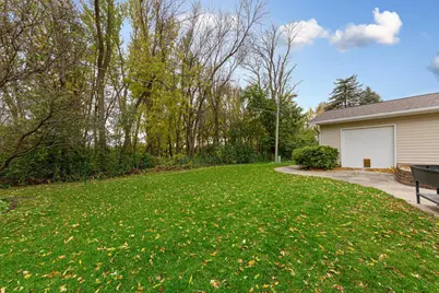 2609 E Main Street, Mankato, MN 56001 - Photo 2