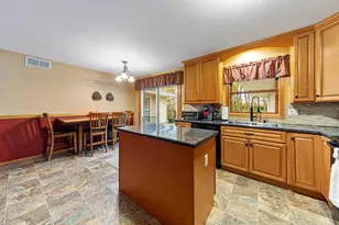 2609 E Main St, Mankato, MN 56001 - Photo 12