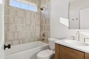 610 Field Point St, Roberts, WI 54023 - Photo 38