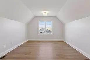 610 Field Point St, Roberts, WI 54023 - Photo 40