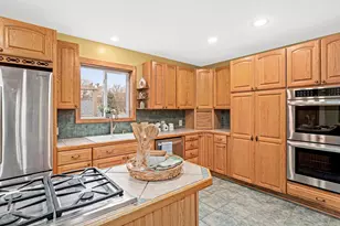 1803 Eustis St, Saint Paul, MN 55113 - Photo 18