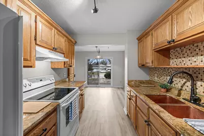 2313 Hampshire Avenue S, Saint Louis Park, MN 55426 - Photo 20