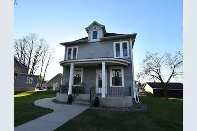 324 2nd Avenue, Wanamingo, MN 55983 - Photo 1